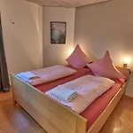 Lägenhet Haus Ersfeld - Gartenwohnung *