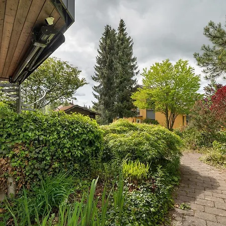 Haus Ersfeld - Gartenwohnung Апартаменты Бад-Тайнах-Цавельштайн