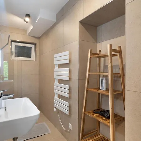 Apartament Haus Ersfeld - Gartenwohnung